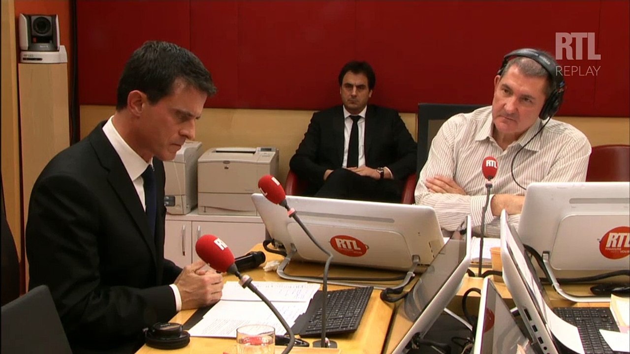 Manuel Valls répond aux questions des auditeurs de RTL