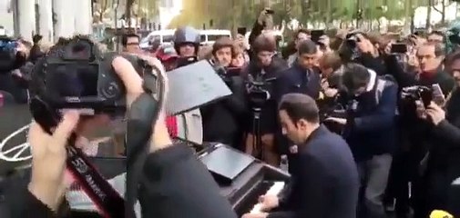 Un pianiste joue Imagine de John Lennon VIDEO - YouTube