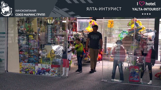 Отдых в Крыму. Гость поделился эмоциями о мюзиклах в отеле «Ялта-Интурист»