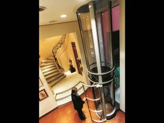 The Vacuum Lift - The Most Beautiful Home Lift