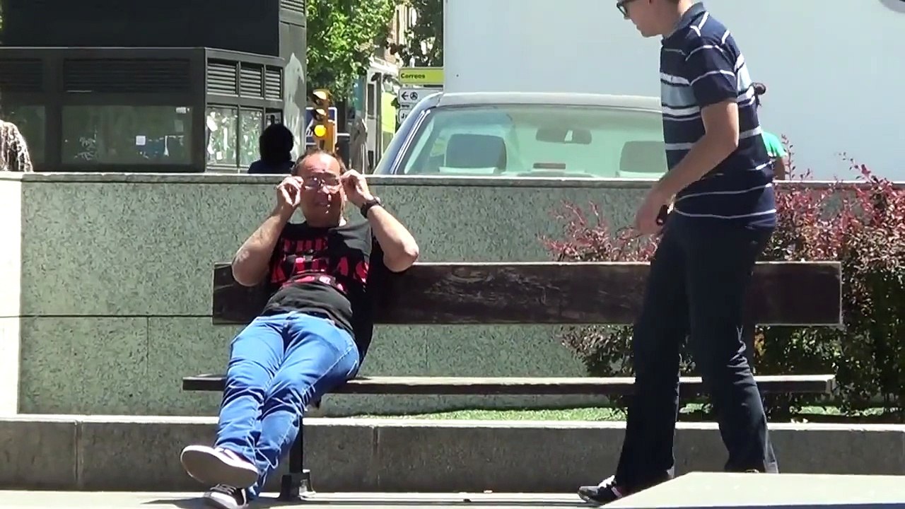 #MovieBerto PELÍCULAS (Broma con cámara oculta)...