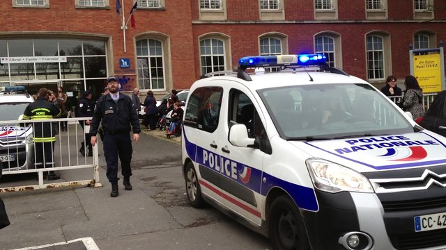 Cambrai : l'évacuation des lycéens après l'alerte à la bombe