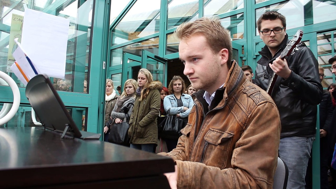 Arras: Imagine de Lennon à l'université d'Artois