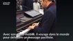 Un pianiste joue "Imagine" sur la place de la République, après son court concert devant le Bataclan deux jours plus tôt