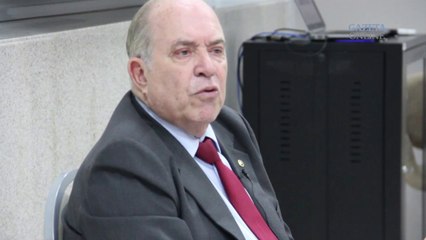 Questão sobre mudança no calendário eleitoral