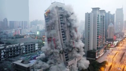 118 meter building detonated in 13 seconds