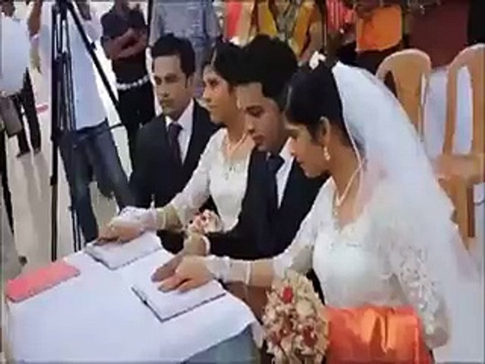 Two sets of identical twins marry each other in India