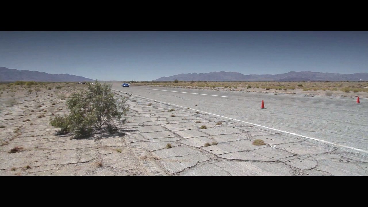 Bugatti Veyron vs Lamborghini Aventador vs Lexus LFA vs McLaren MP4-12C - Head 2 Head Episode 8_13