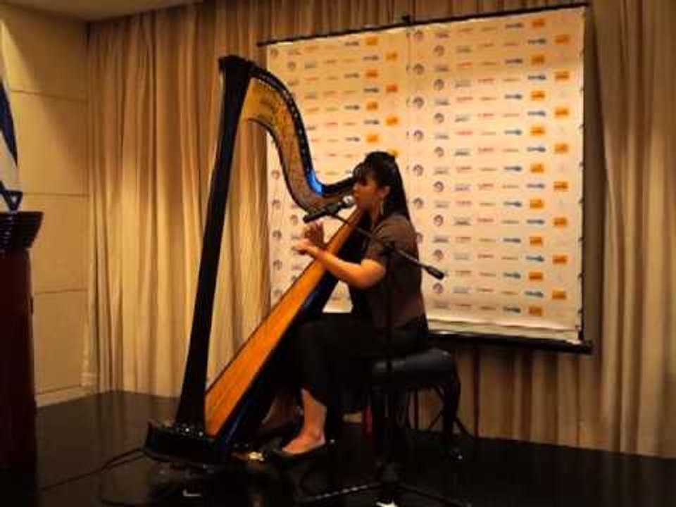 Noelle Cassandra Harp Angel 1
