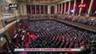 François Hollande et l'ensemble des élus du Congrès entonnent la Marseillaise