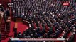 Debout après le discours de François Hollande, le Congrès entonne la Marseille