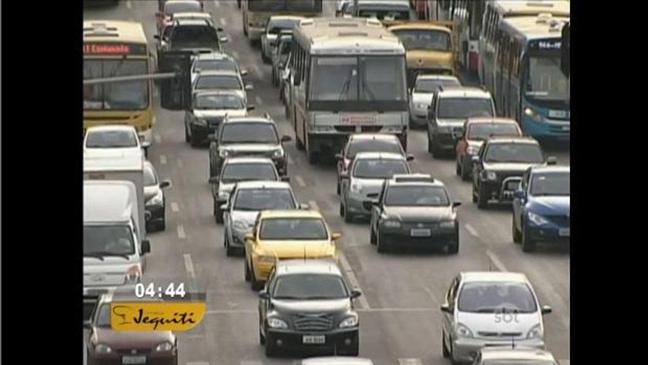 Distrito Federal apresenta projeto para regulamentar o aplicativo Uber