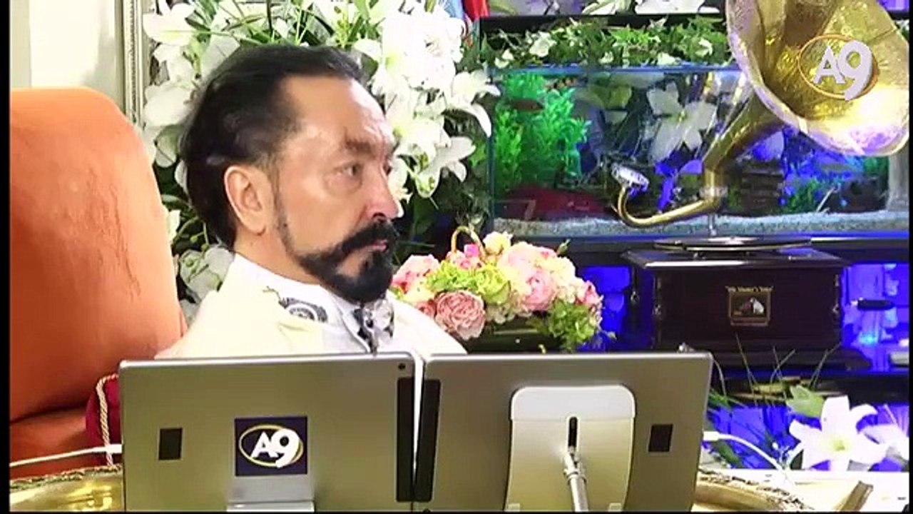 İnsan hayatı bir film gibi kaydedilmiş, şu anda herkes kendi filmini izliyor.