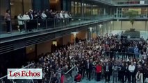 16 novembre 2015 : la minute de silence aux Echos