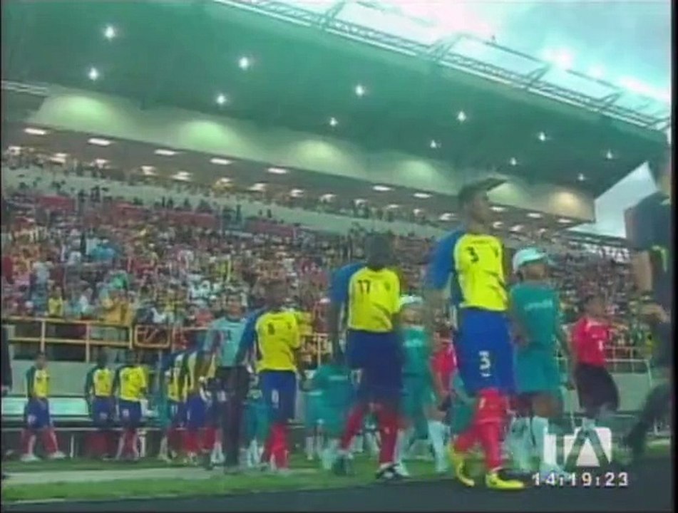 Ecuador enfrentando a Venezuela ¿Qué dice la historia?