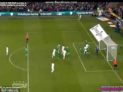 Dangeros moment Ireland 2 - 0 Bosnia & Herzegovina - Euro - Qualification - 16.11.2015