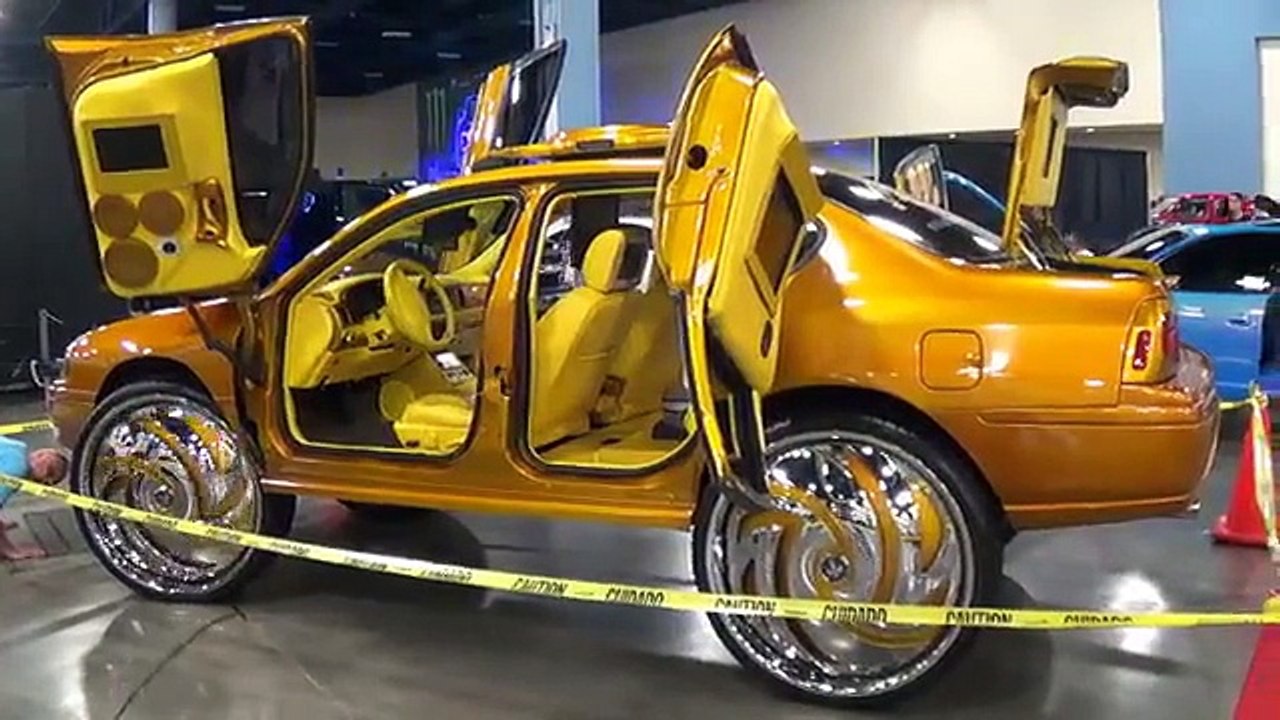 Supercars & Custom Tuning. Miami Dub Auto Show 2013 &  HOT GIRLS