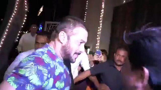 Katrina Kaif Ranbir Kapoor AVOID Salman Khan At Diwali Party