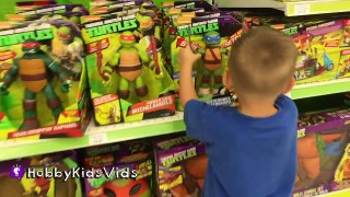GIANT Ninja Turtle Toy! Hoola Hoop Fail + TMNT Superhero Toy Look HobbyKids