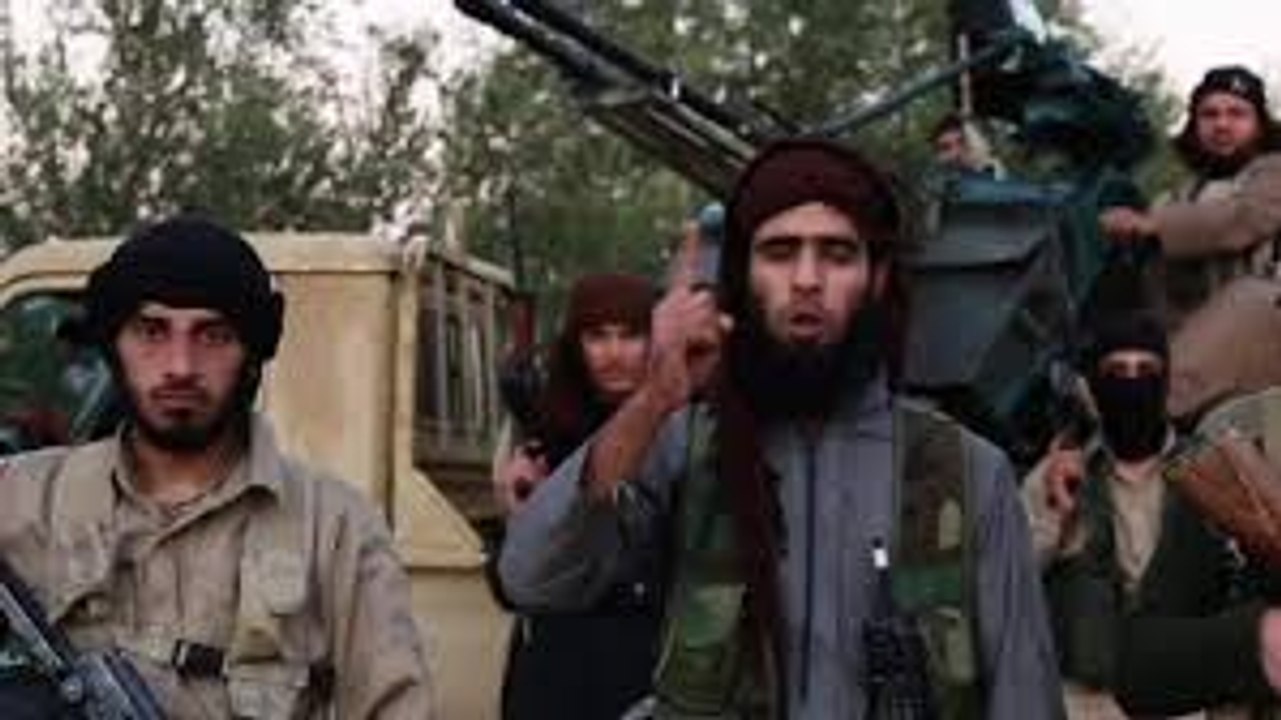 isis-new-video-paris-attack-washington-npw.cnn_119188_512x288_550k