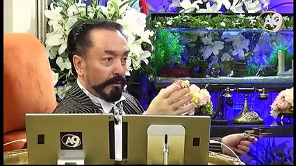 Fransa’nın "Şiddeti daha da artıracağız" yerine "sevgi barış ve kardeşlikle" çözeceğiz demesi gerekir.