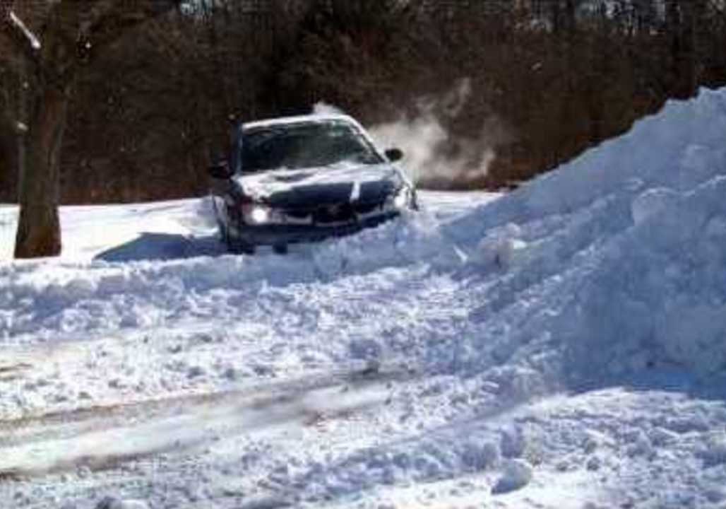 Subaru Owner Dominates Snowbank