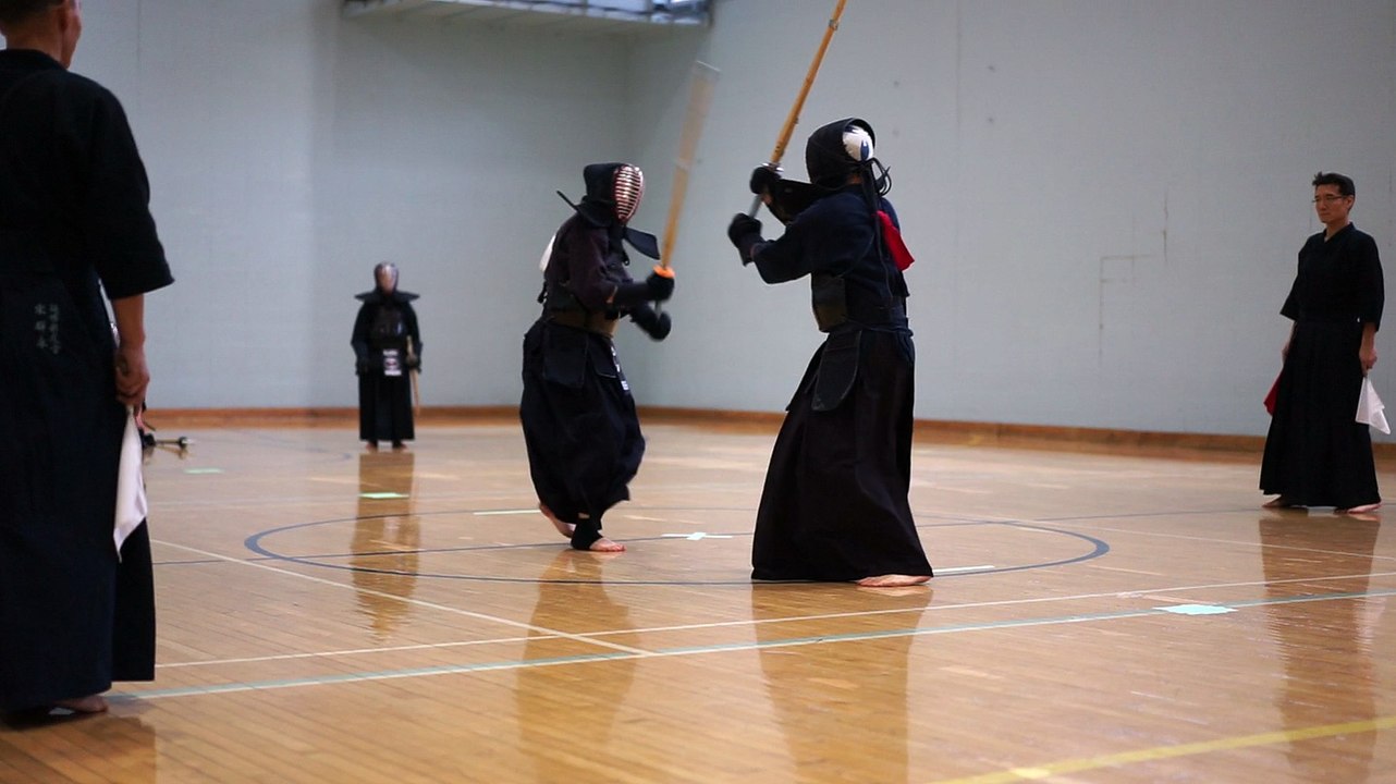 2015 UofT Undergraduate vs Alumni 1
