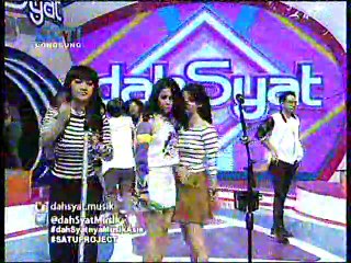 20151711 GEISHA Ft. Iwan Fals - Tak Seimbang di dahSyat
