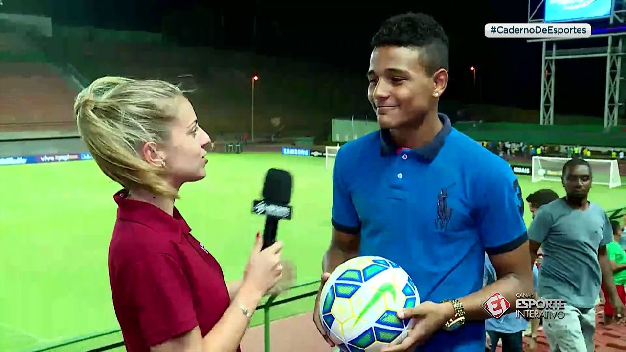 Garoto mais do que sortudo!