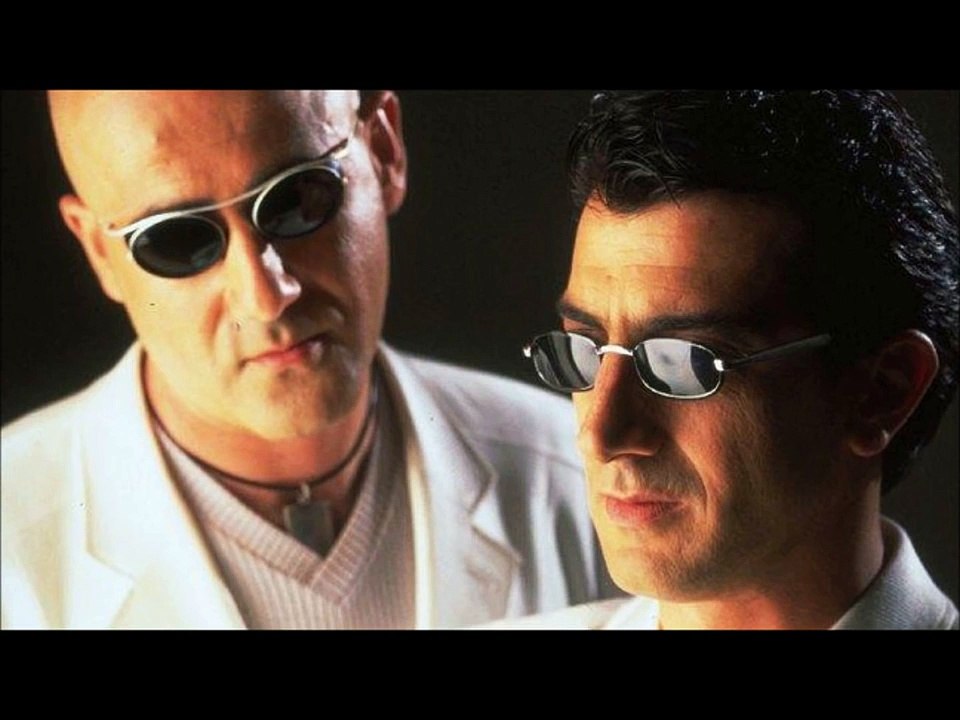 Seslibirnaz-Ölünce Sevemezsem Seni-Ayna