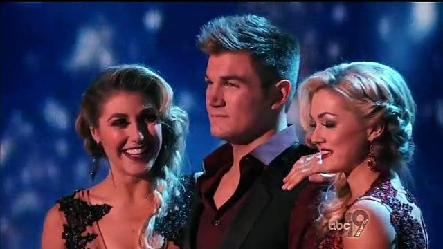 Alek Skarlatos, Lindsay Arnold & Emma Slater - Argentine Tango