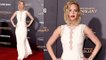 (VIDEO) Jennifer Lawrence WOWS In White Gown At Mockingjay 2 Premiere