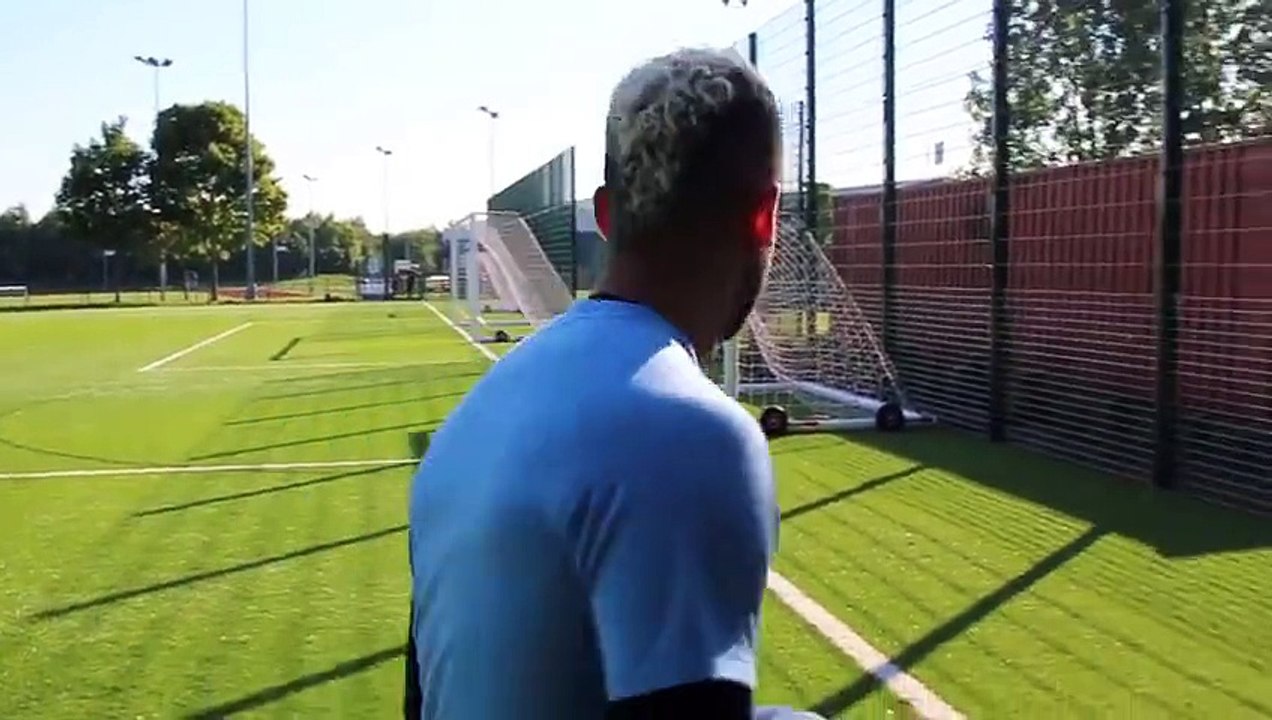VIRAL Football! - INCREDIBLE! You Won't Believe This!