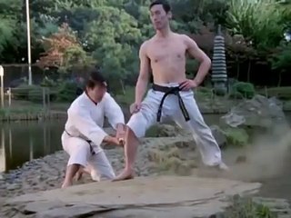 Old-School-Makiwara-and-Tameshiwari-Karate-Training