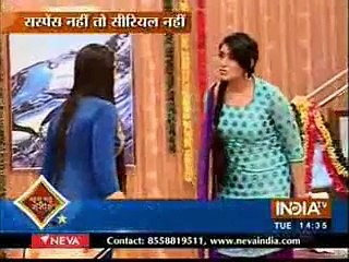 Ishita Ne Ki simmi Ke Saath Sabke Saamne Mar Pit - 17th November 2015 - Yeh Hai Mohabbatein