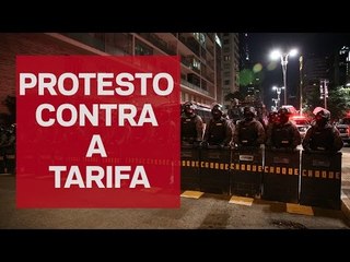 Polícia abusa da força em ato contra aumento da passagem em SP