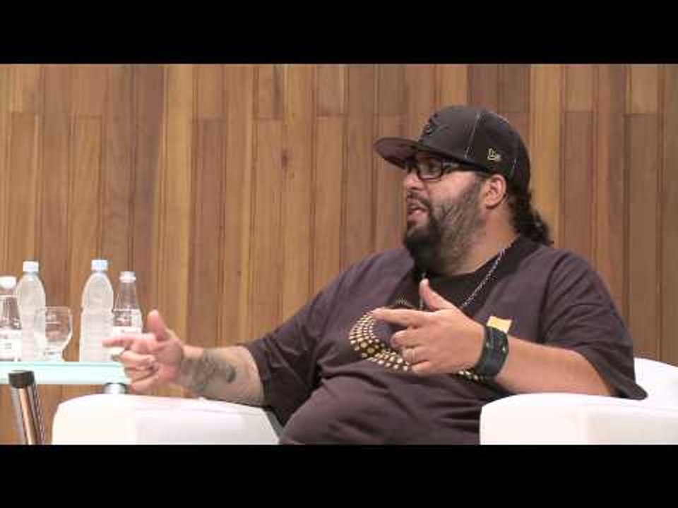 Ferréz comenta fenômeno dos "rolezinhos"
