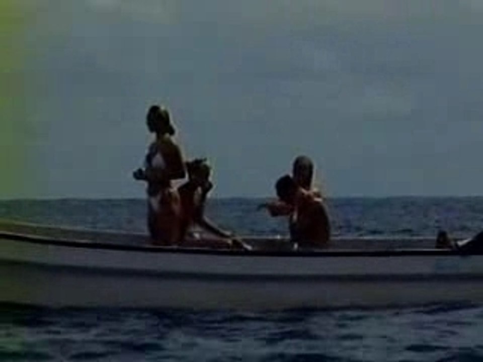 Surfing - Fiji 2000