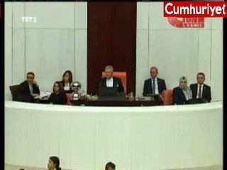 Leyla Zana'nın TBMM'deki yemini geçersiz sayıldı