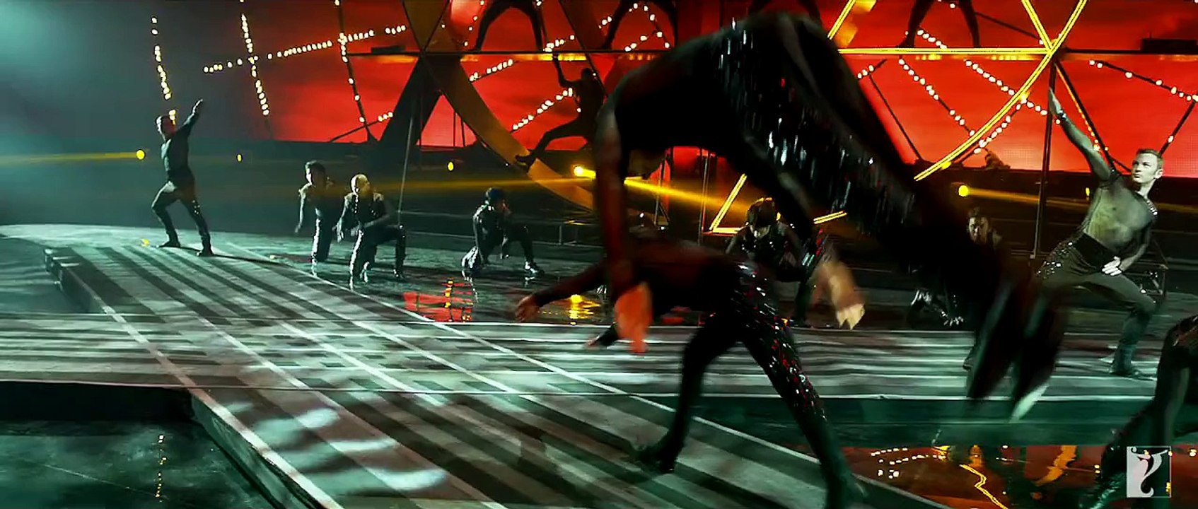 DHOOM:3 Trailer - TELUGU - Aamir Khan | Abhishek Bachchan | Katrina Kaif | Uday Chopra