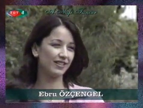 Ebru ÖZÇENGEL-Gözlerin Bir İçim Su İçim Yandı Doğrusu