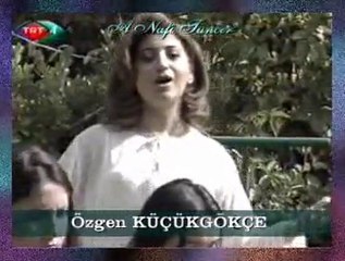 Özgen KÜÇÜKGÖKÇE-Değdi Saçlarıma Bahar Gülleri