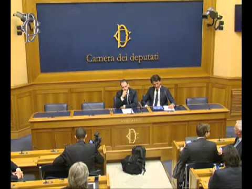 Roma - Conferenza stampa di Giuseppe Civati e Andrea Maestri (17.11.15)