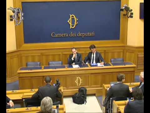 Roma - Conferenza stampa di Giuseppe Civati e Andrea Maestri (17.11.15)
