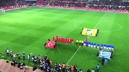 Real.gr αποδοκιμασία Εθνικός Ύμνος