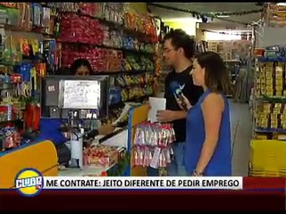MÃE E FILHO INOVAM EM BUSCA POR EMPREGO