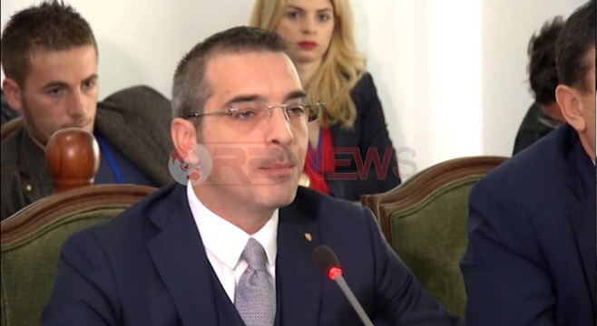 Debate në Komision, Noka: Ministër trafikant, Tahiri: Je nën nivelin e rojes së PD-së- Ora News