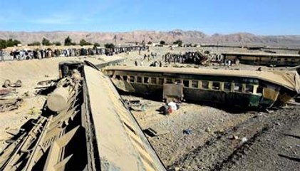 CM Balochistan notice on Jaffar Express accident