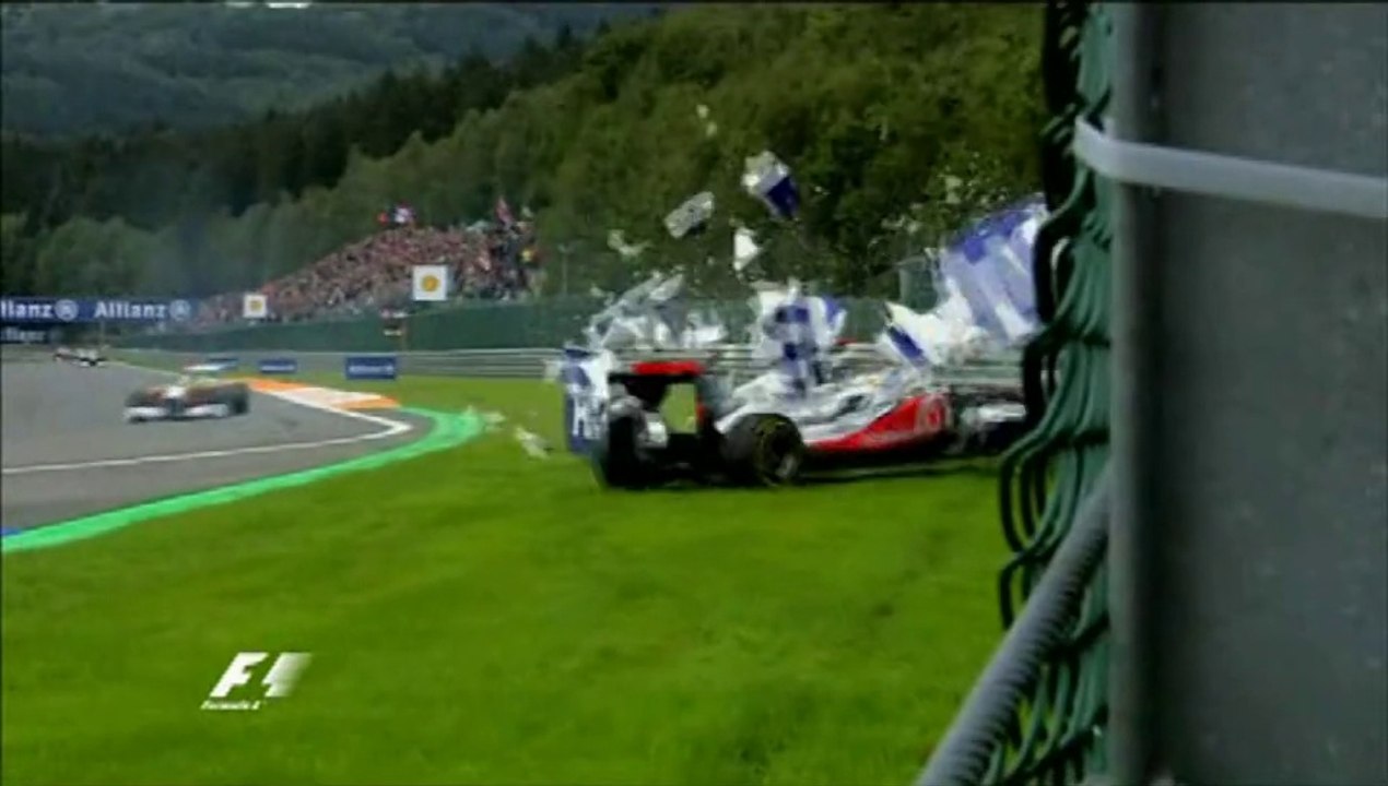 Hamilton Crash in Belgium 2011