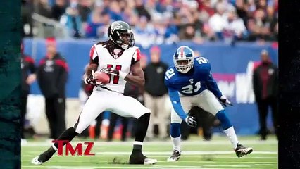 Hot NFL Quarterbacks ... coincidence or carefully planned since birth